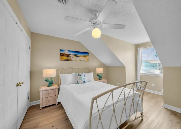 Dandy Sandy Sleeps 24 - Pets - Pools - Hot Tubs Country house *