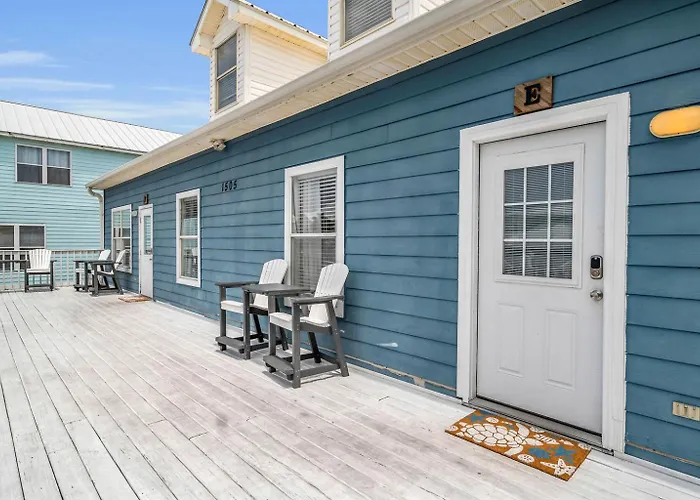 Country house Dandy Sandy Sleeps 24 - Pets - Pools - Hot Tubs Gulf Shores