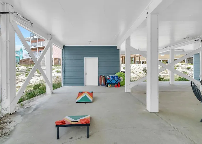 Dandy Sandy Sleeps 24 - Pets - Pools - Hot Tubs Gulf Shores