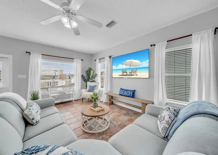 Dandy Sandy Sleeps 24 - Pets - Pools - Hot Tubs Country house Gulf Shores