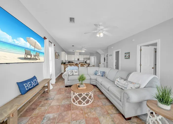 Dandy Sandy Sleeps 24 - Pets - Pools - Hot Tubs *