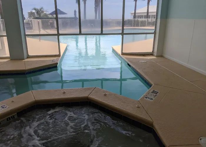 Dandy Sandy Sleeps 24 - Pets - Pools - Hot Tubs