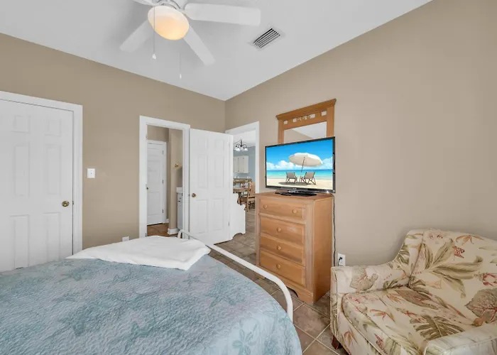 Dandy Sandy Sleeps 24 - Pets - Pools - Hot Tubs Country house *