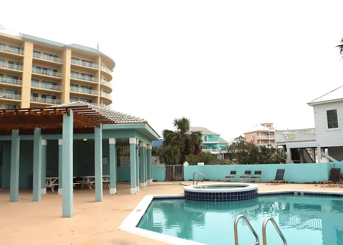 Dandy Sandy Sleeps 24 - Pets - Pools - Hot Tubs Country house